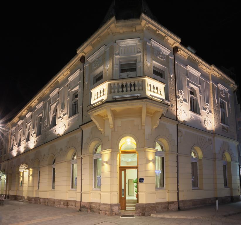 Hotel Beograd Cacak Exterior photo